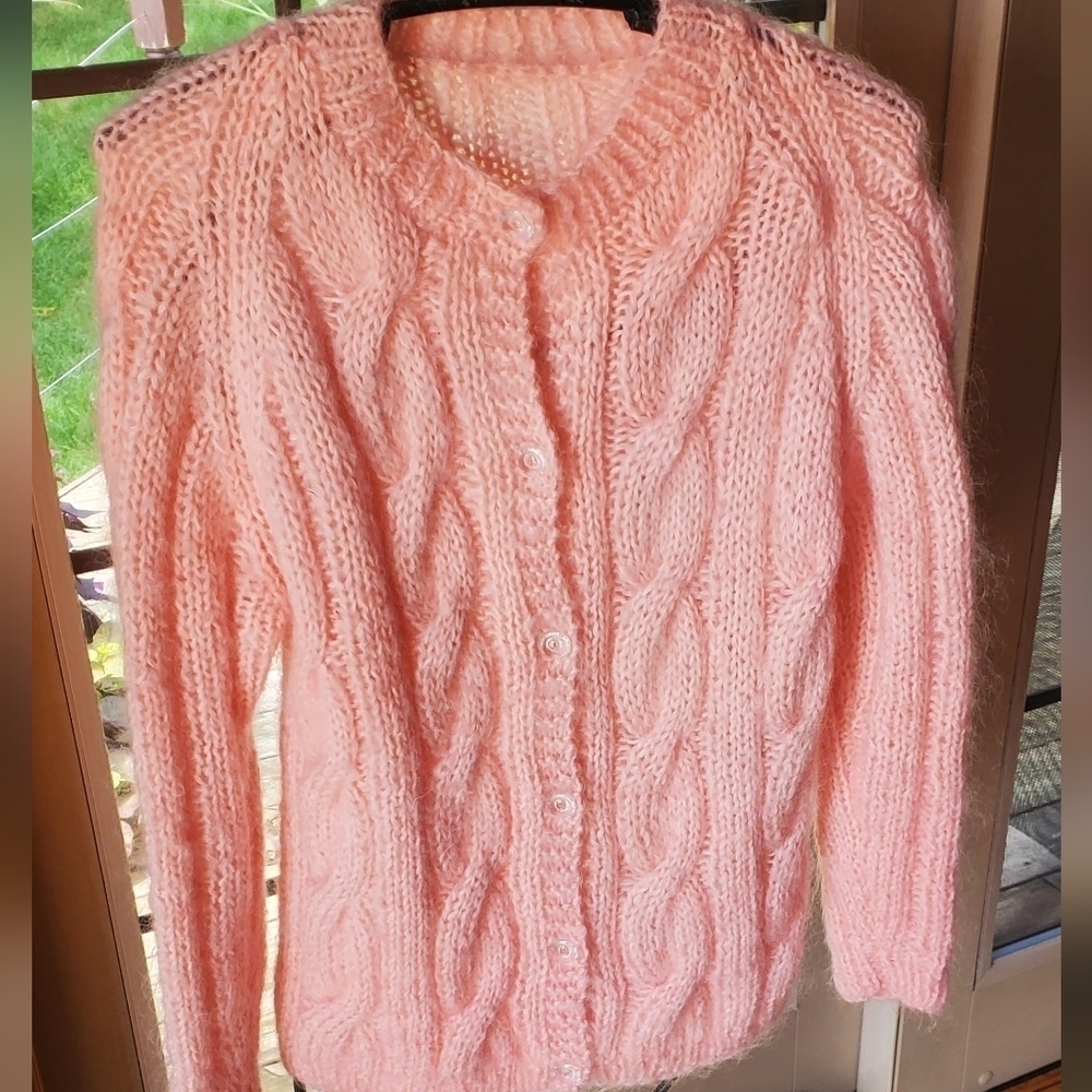 Vintage Handmade Cable Knit Light Pink Button-down Sz. L Sweater‎ Cardigan